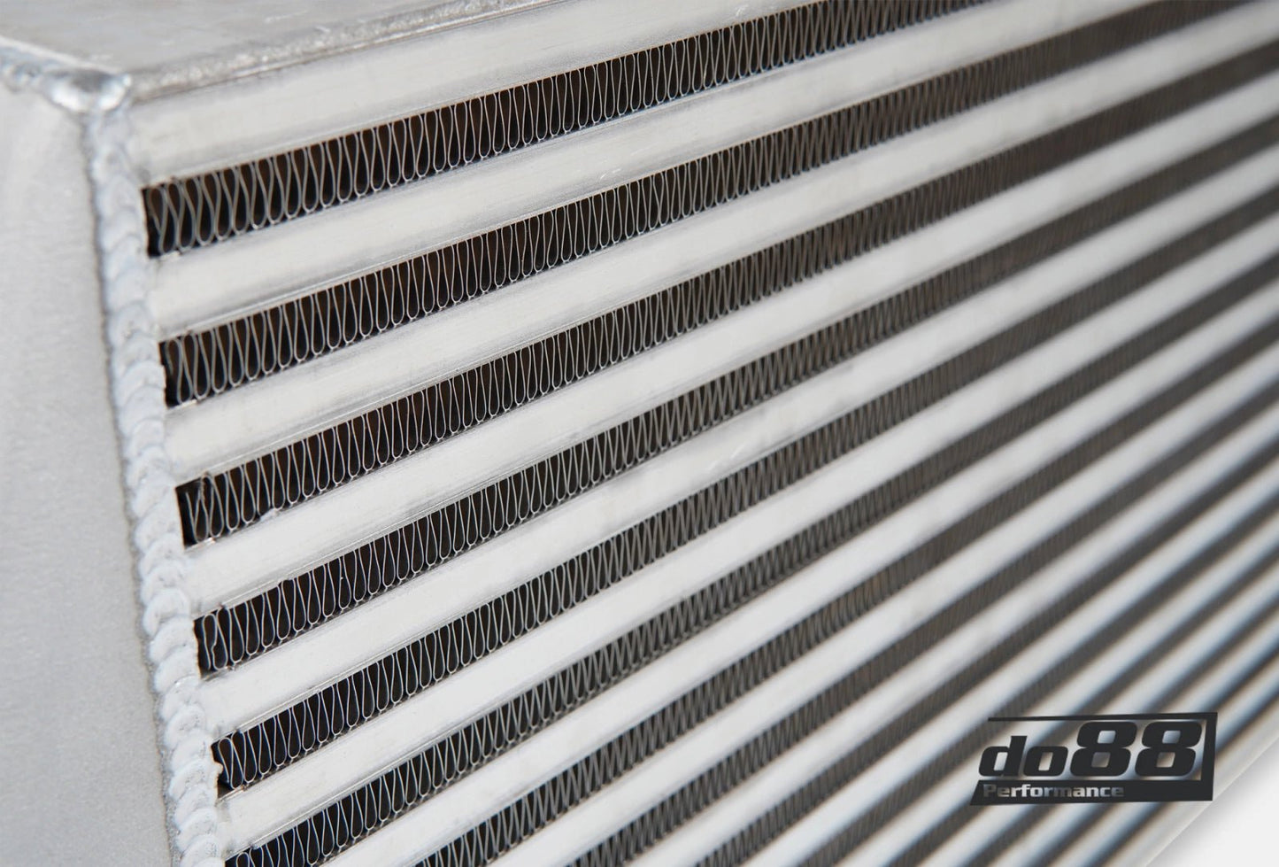 Intercooler Echangeur DO88 RS3 8V 8Y & TTRS 8S 2.5 TFSI ICM - 420 - Performengine