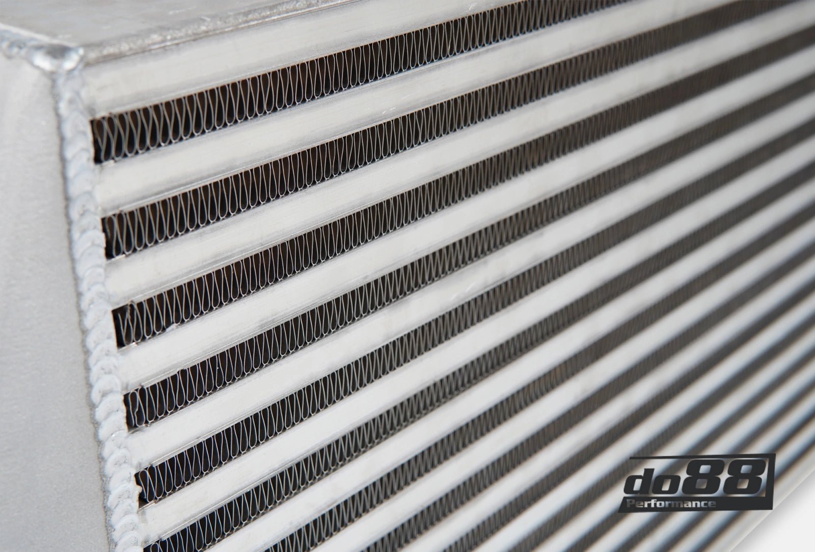 Intercooler Echangeur DO88 RS3 8V 8Y & TTRS 8S 2.5 TFSI ICM - 420 - Performengine