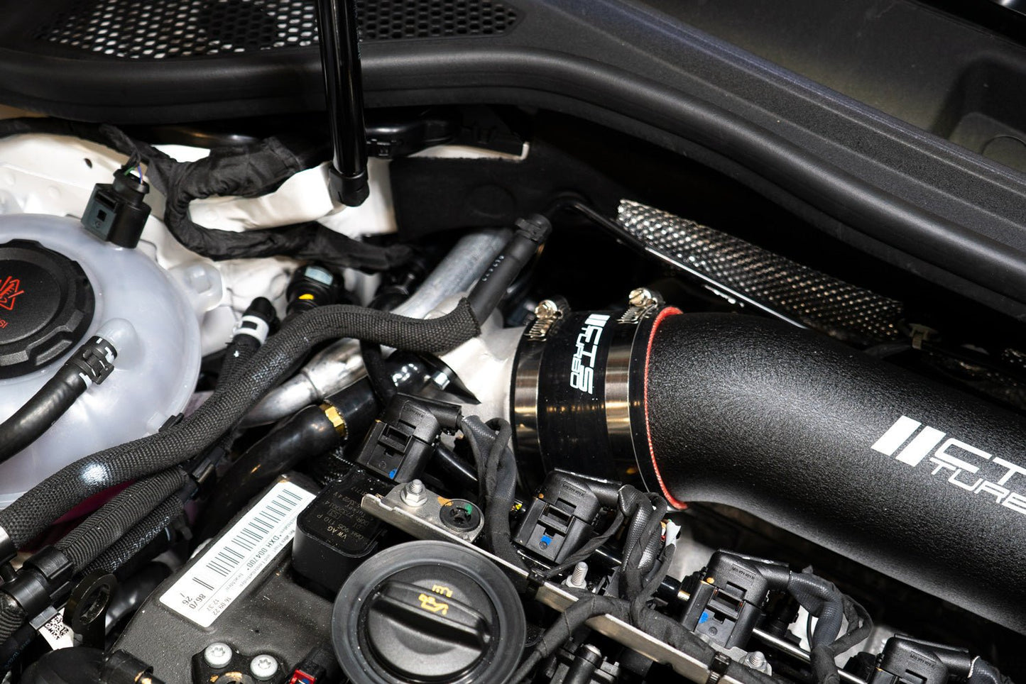 Turbo Inlet CTS Audi RS3 8Y CTS - HW - 540 - Performengine